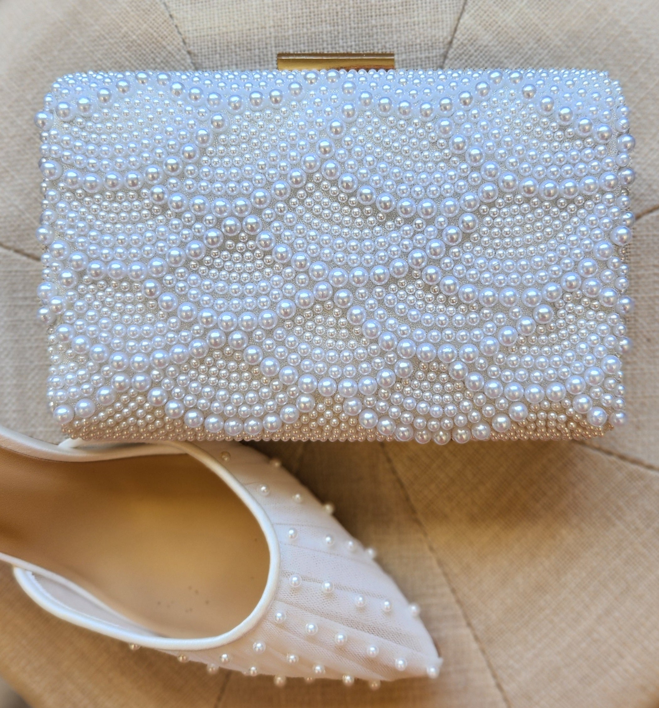 Gatsby - White Pearl Clutch