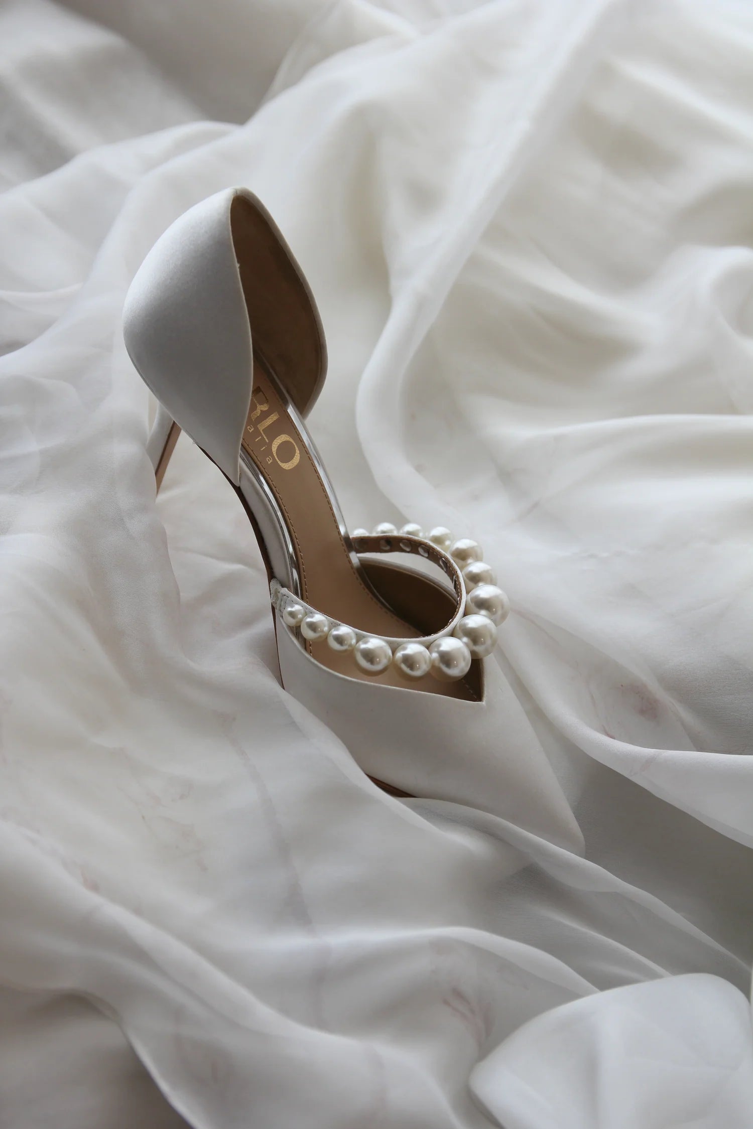 Emma - D'Orsay Pointed Toe High Heels with Pearl Strap - Soft White